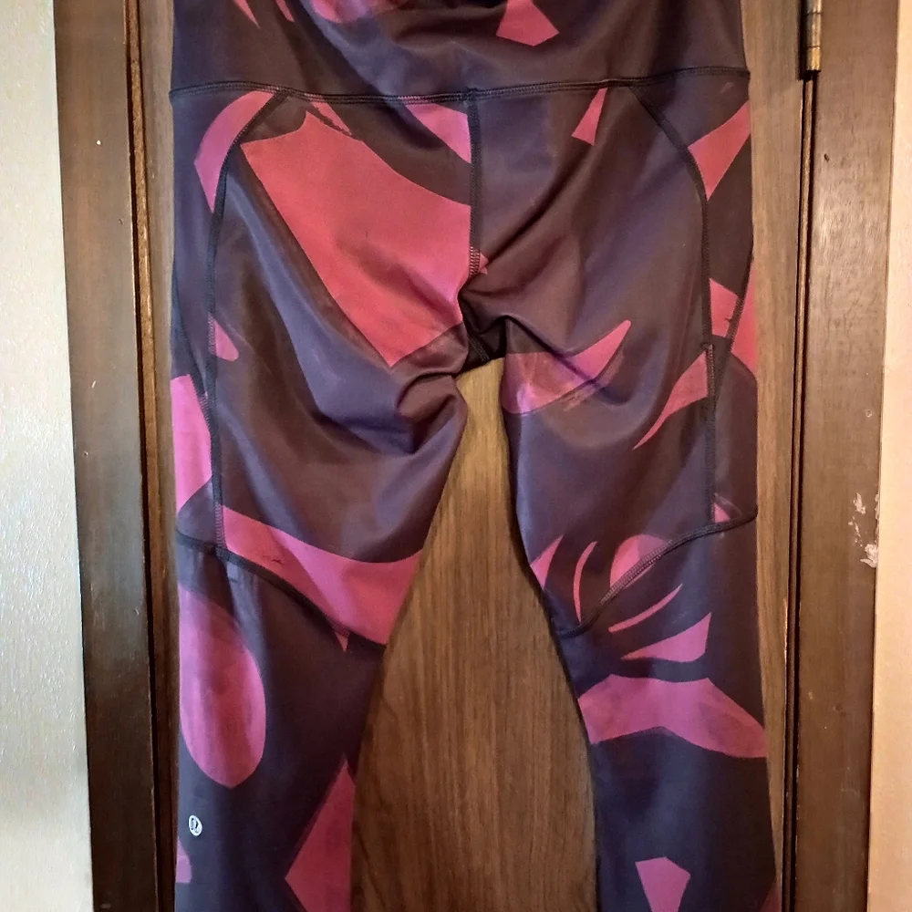 Lululemon All Sport Crop Leggings - Picture 2 of 7